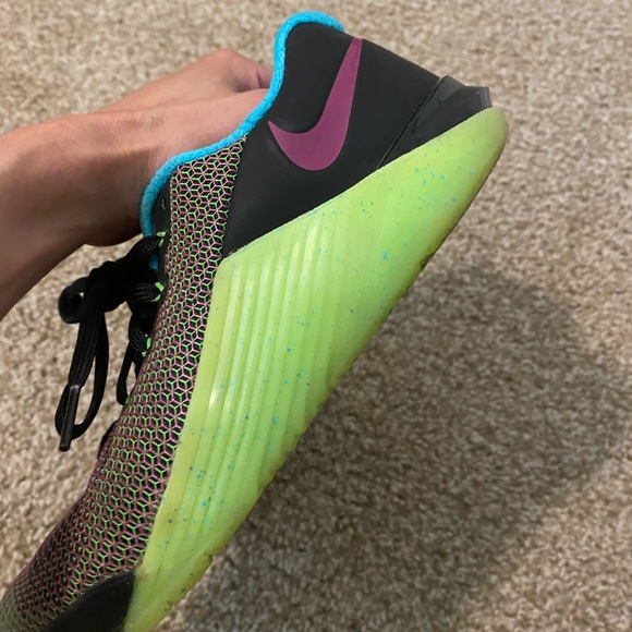 Nike Women’s Metcon 5, size 6